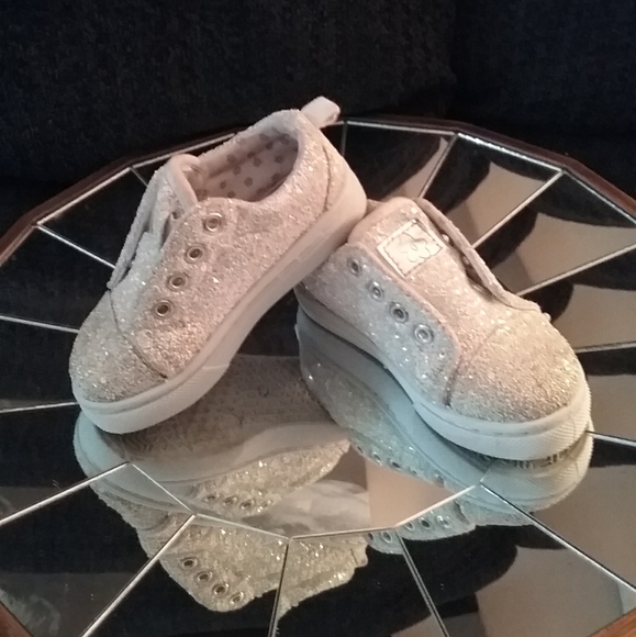 Sparkle Sneakers - Picture 10 of 12